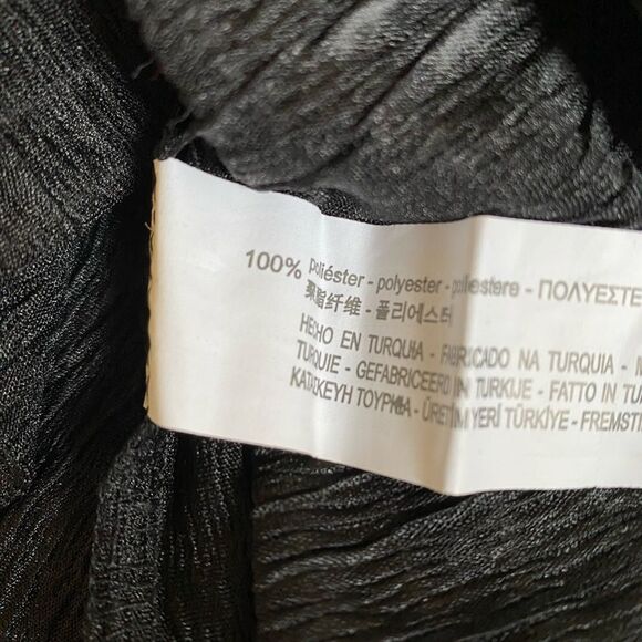 NWT Zara Short Sleeve Crinkled Textured Shirt Top Size S Black Geometric Pattern - Picture 13 of 13